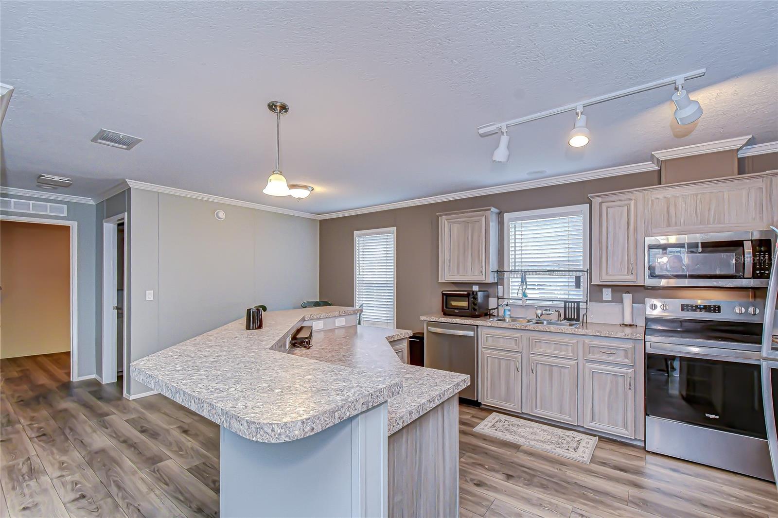 PARKVIEW ACRES - Residential