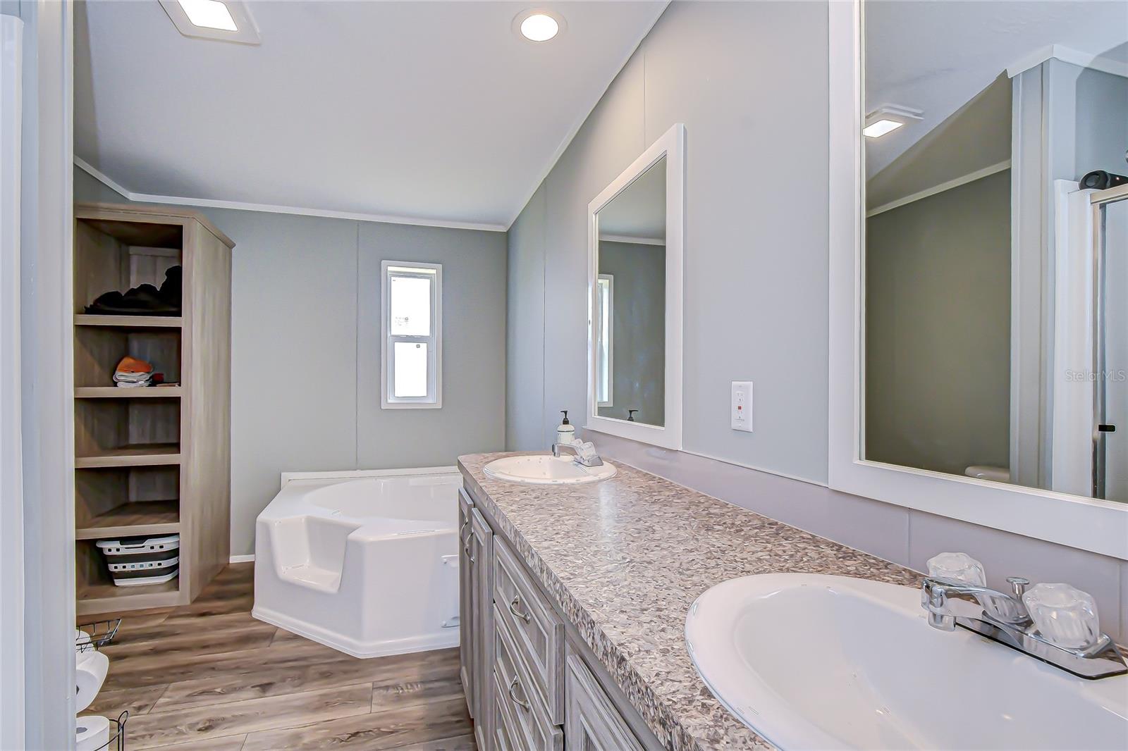 PARKVIEW ACRES - Residential