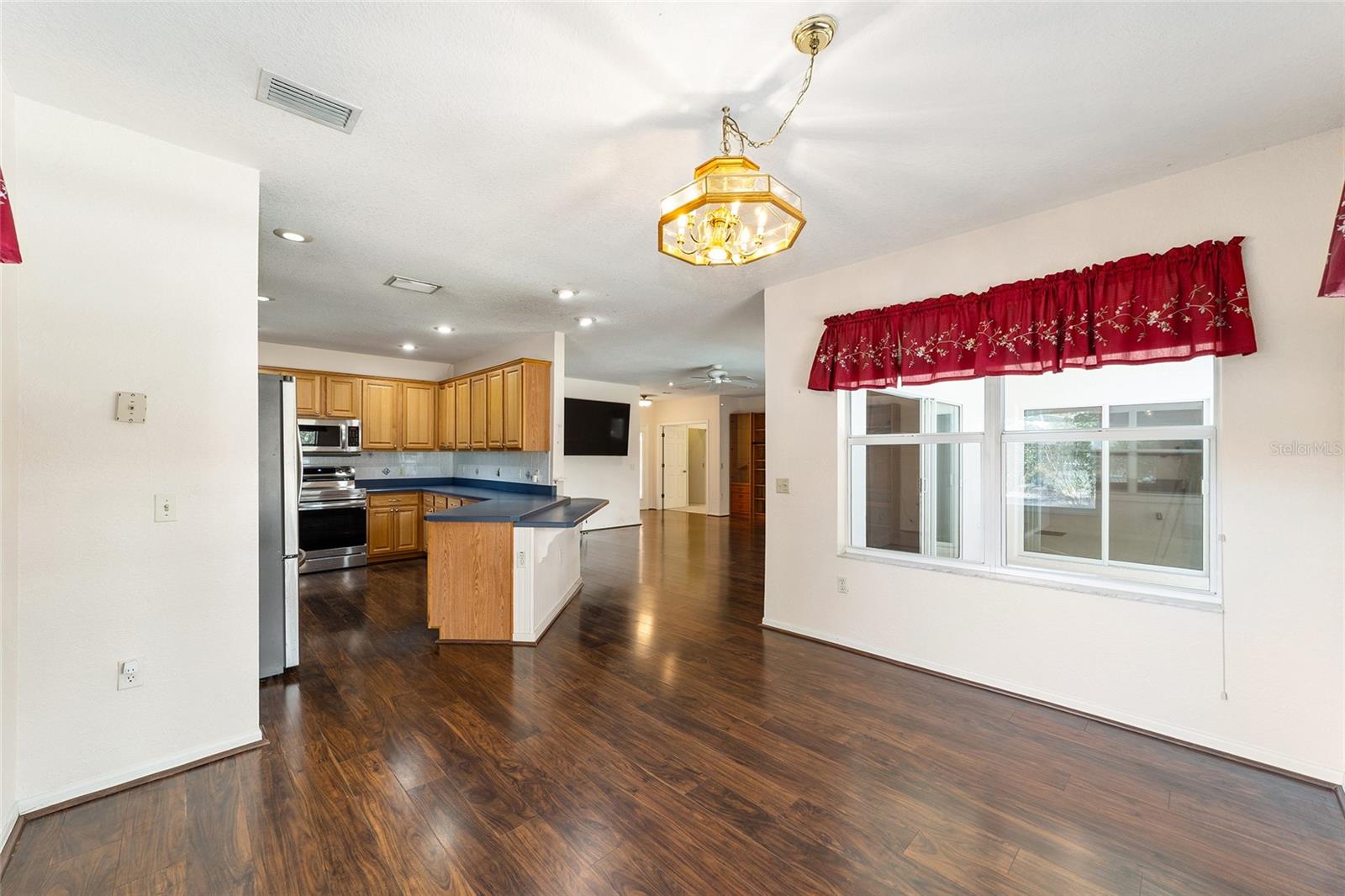 RAINBOW SPGS 05 REP - Residential