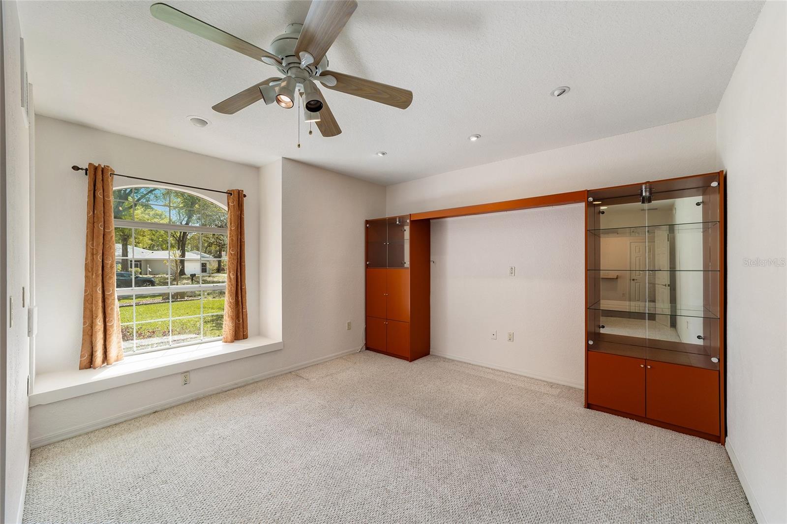 RAINBOW SPGS 05 REP - Residential