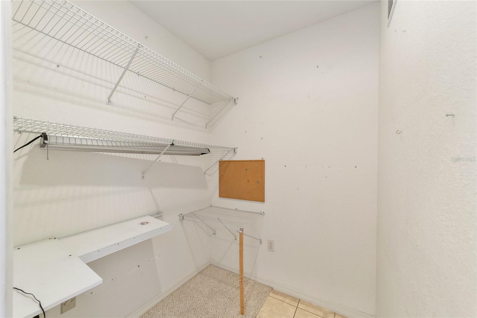 RAINBOW SPGS 05 REP - Residential