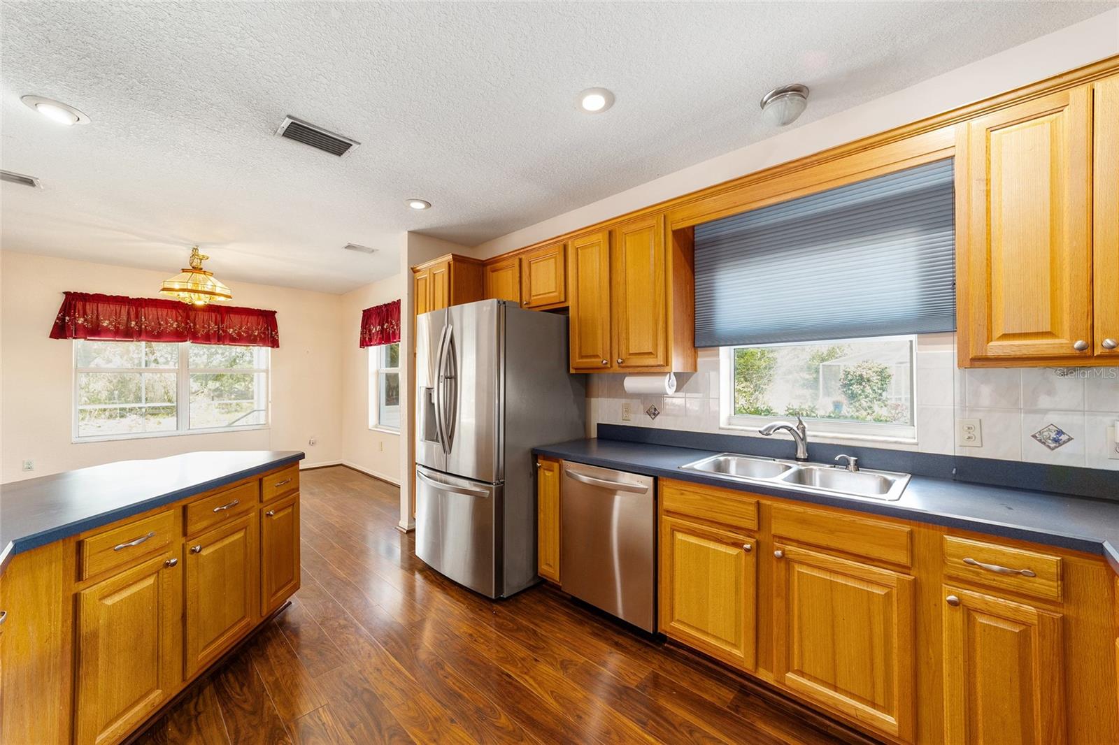 RAINBOW SPGS 05 REP - Residential