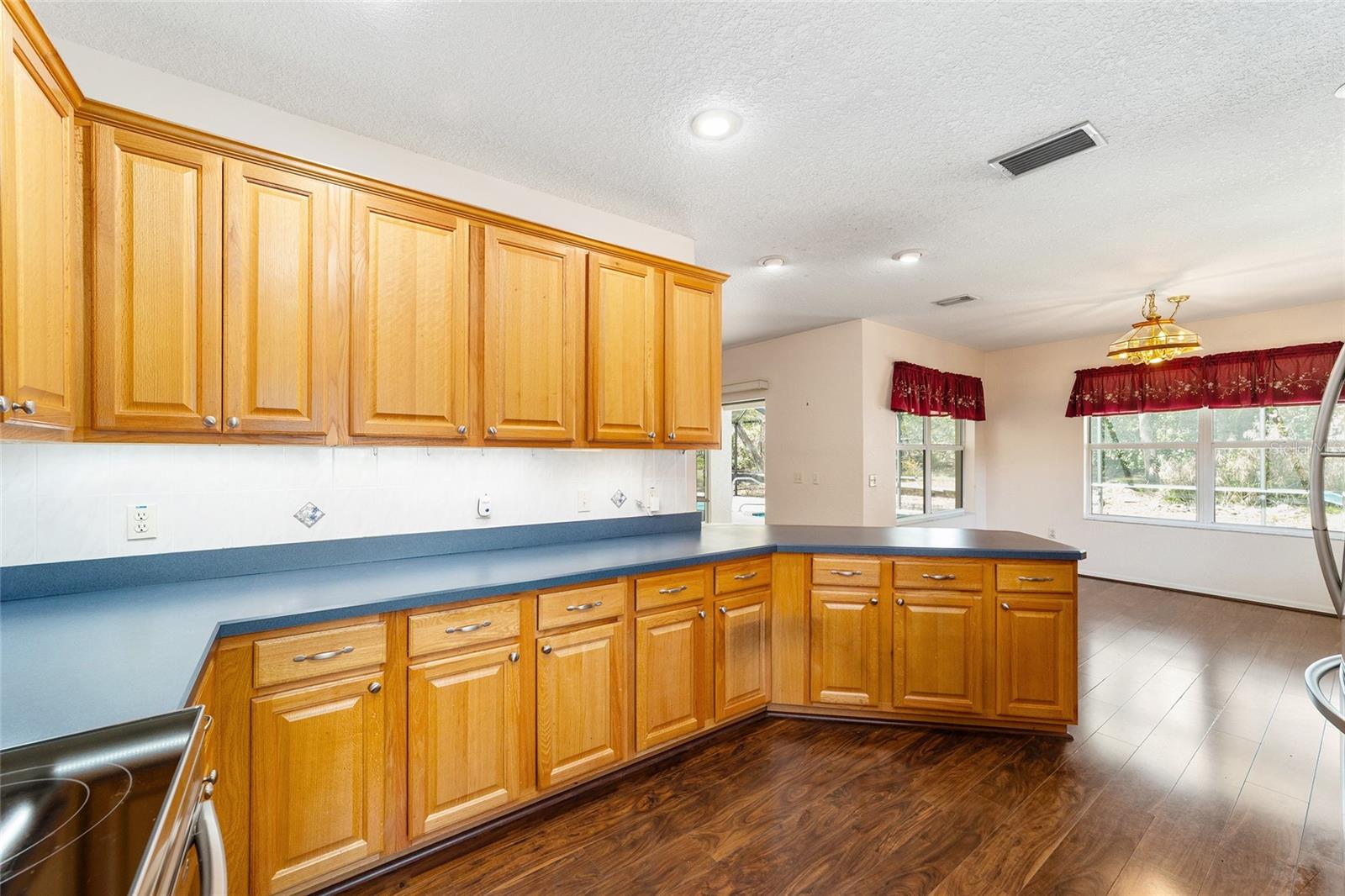 RAINBOW SPGS 05 REP - Residential