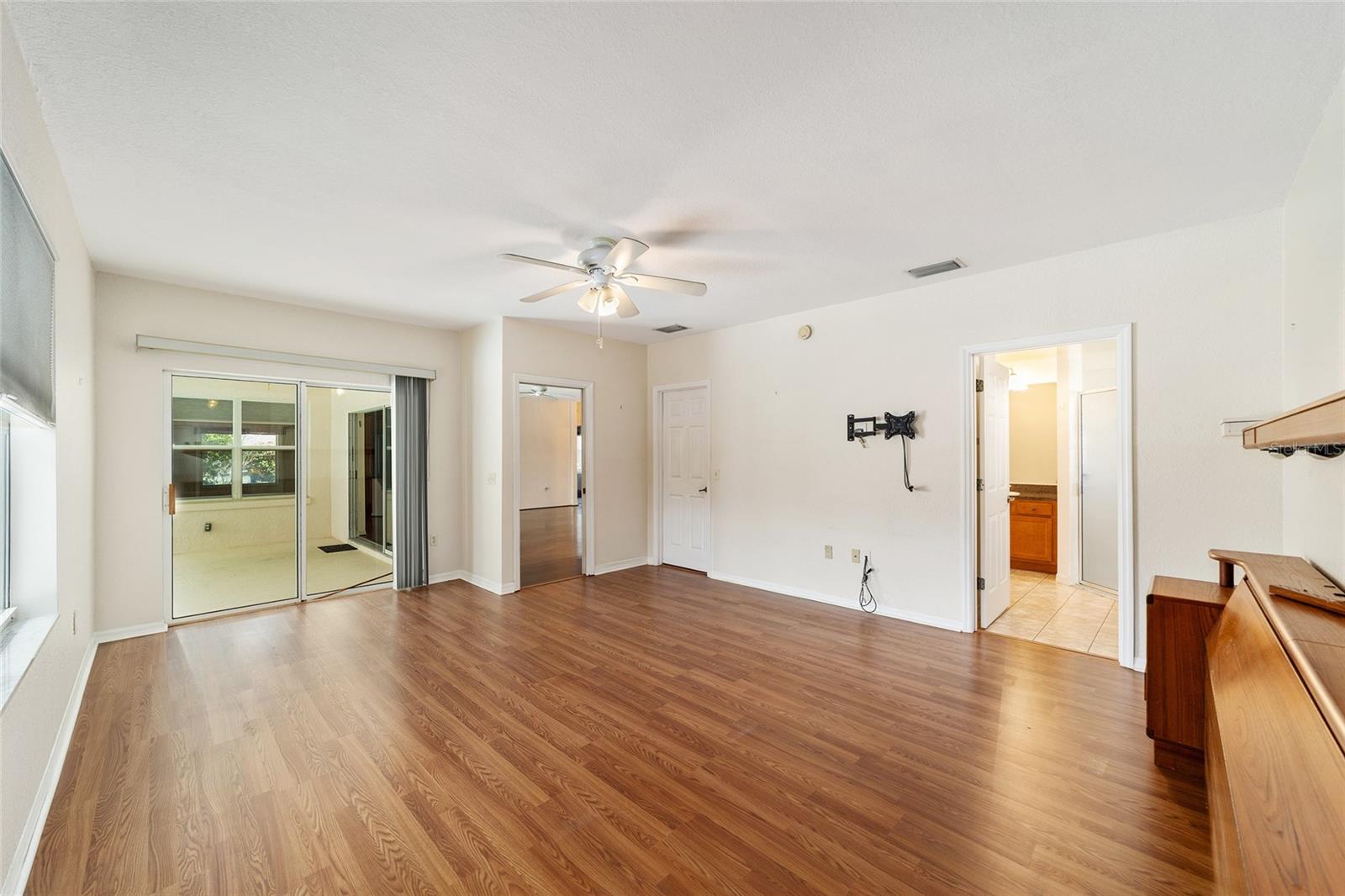 RAINBOW SPGS 05 REP - Residential