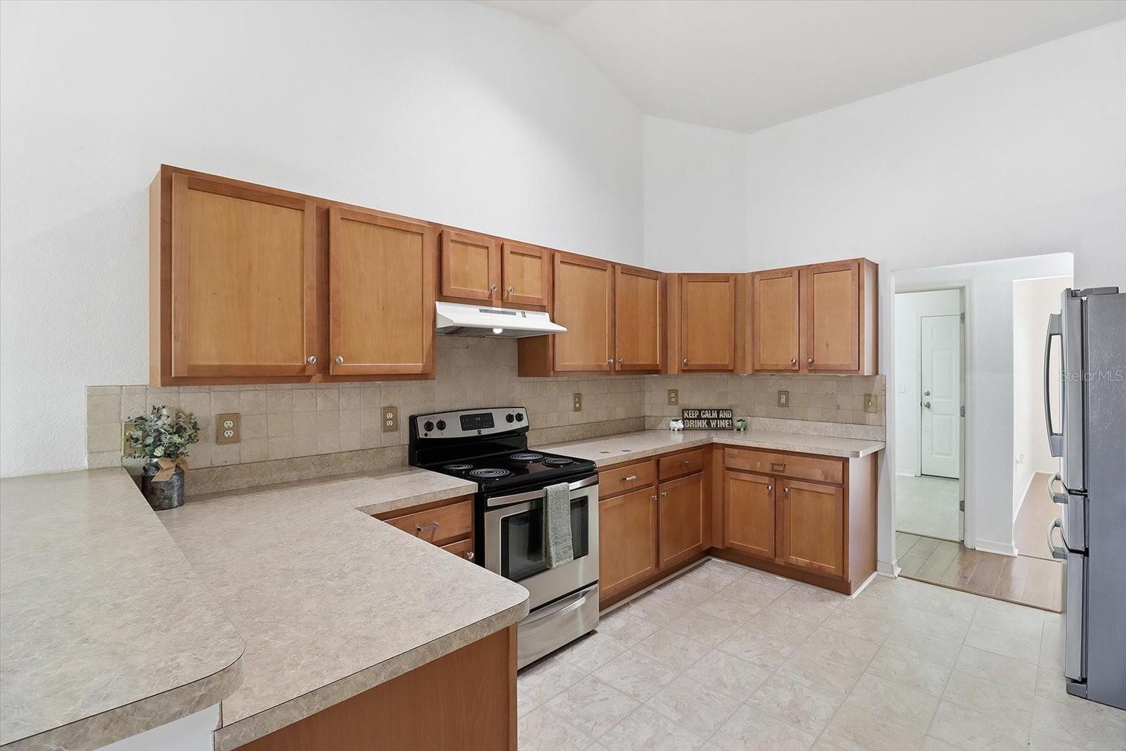 SPRING HILL - Residential