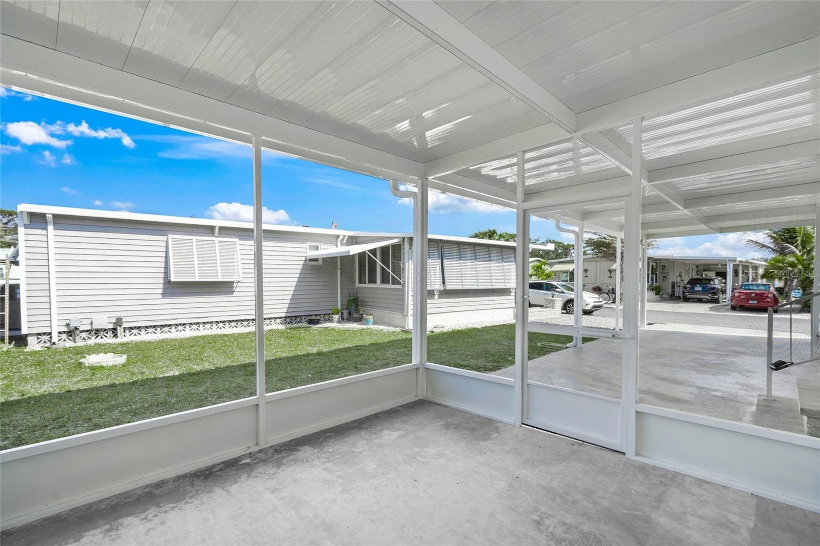 VENICE ISLE - Residential