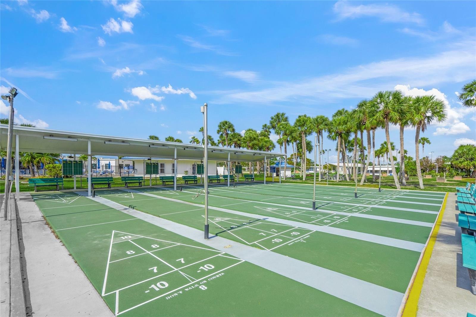 VENICE ISLE - Residential