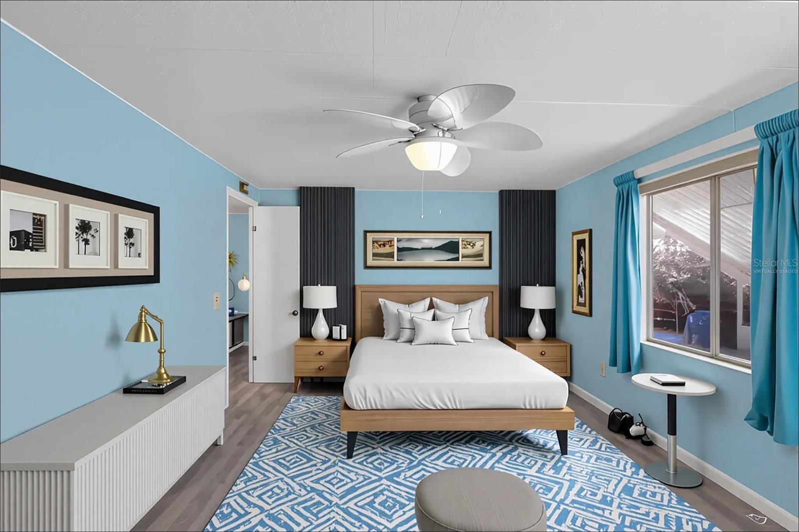 VENICE ISLE - Residential