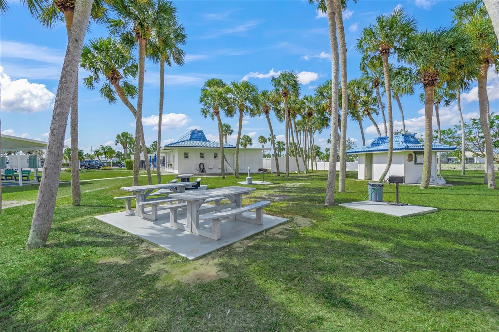 VENICE ISLE - Residential