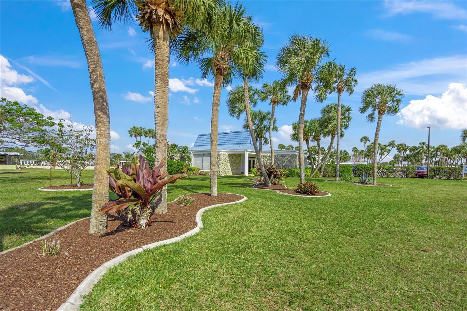 VENICE ISLE - Residential