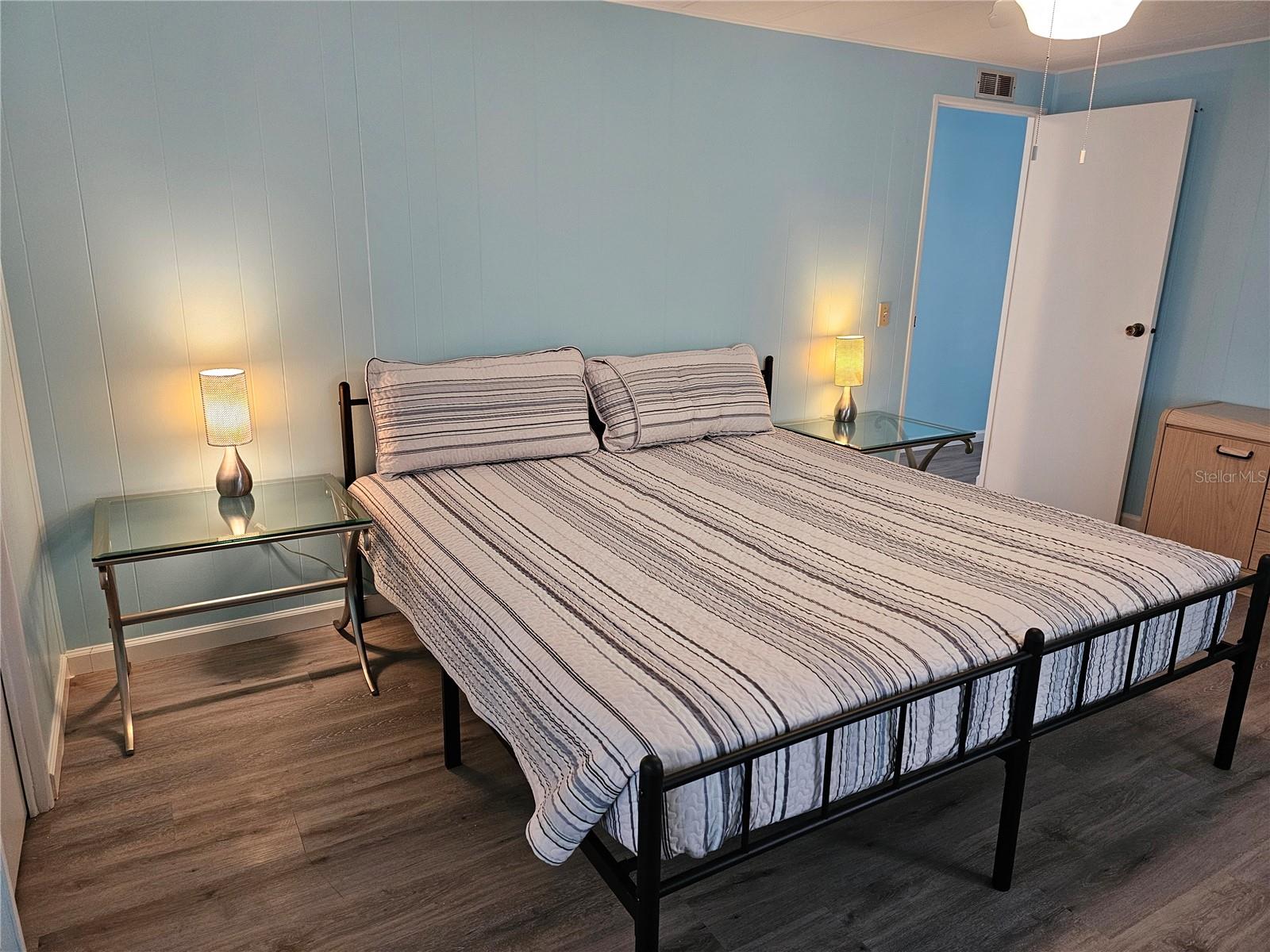 VENICE ISLE - Residential