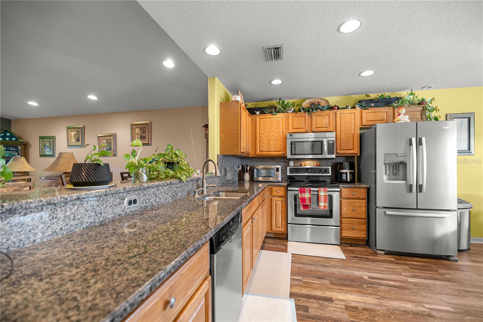 SUMMERGLEN PH 03 - Residential