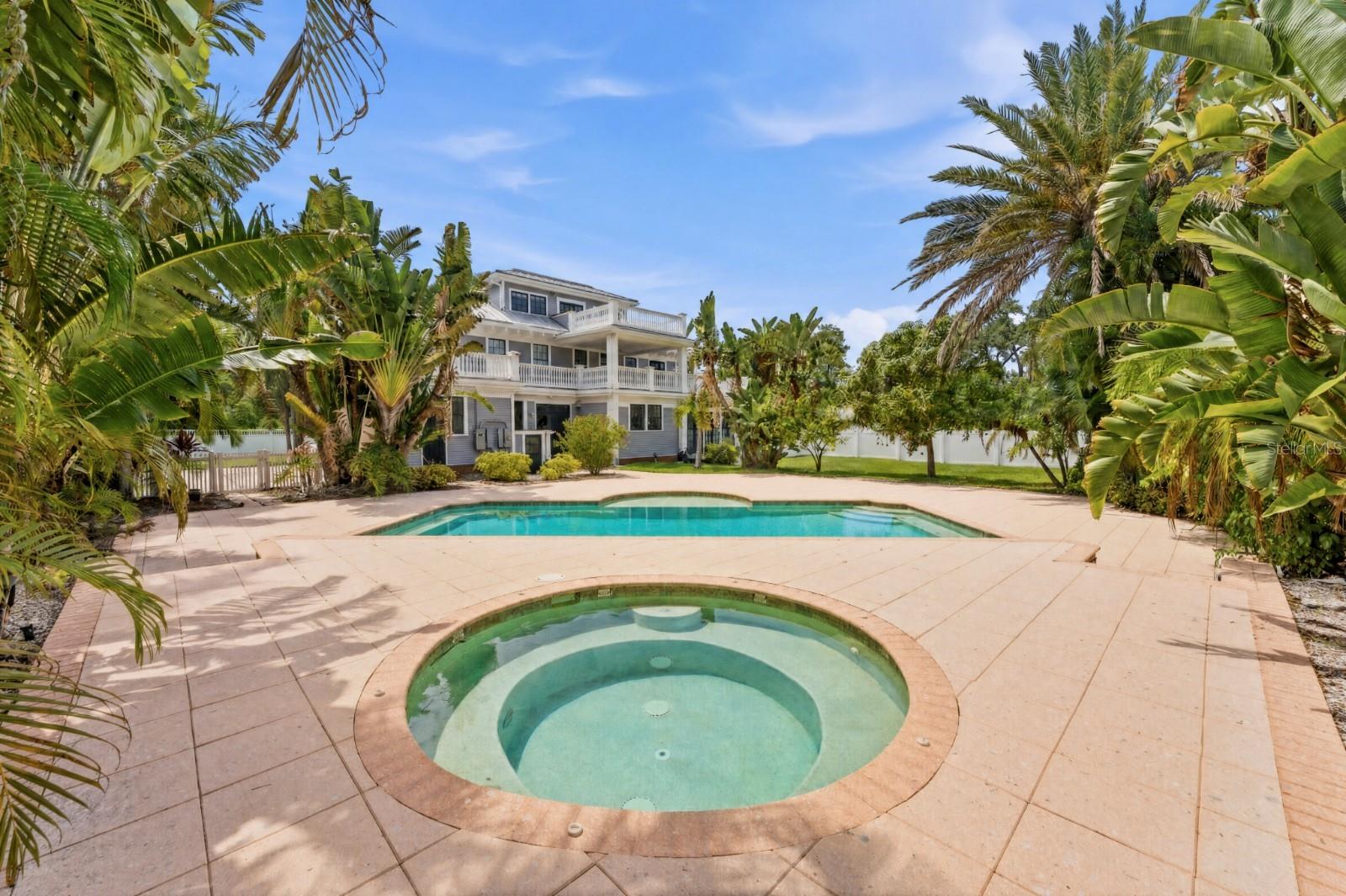 403 MAGNOLIA DRIVE