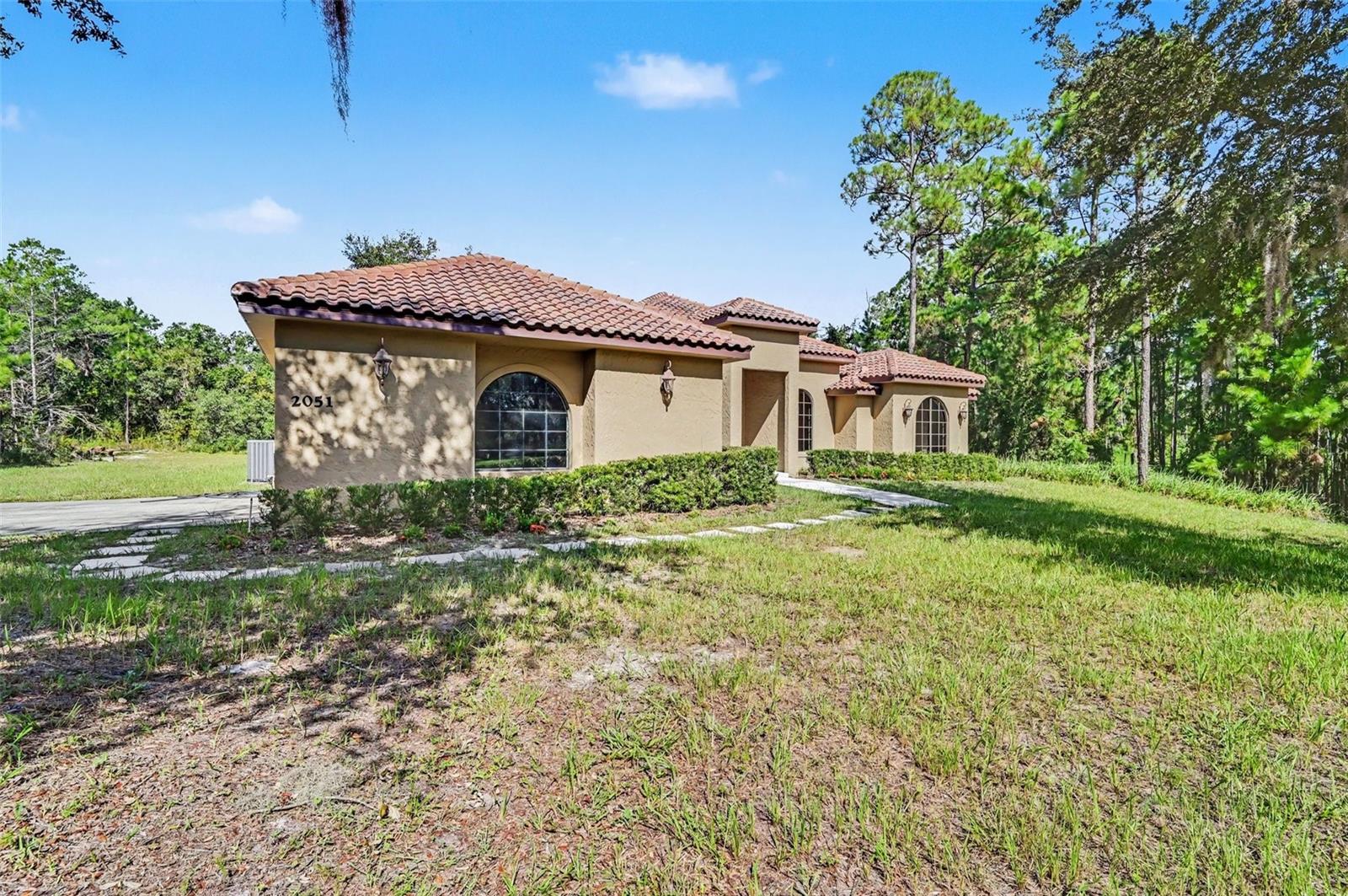 2051 LORENE LANE