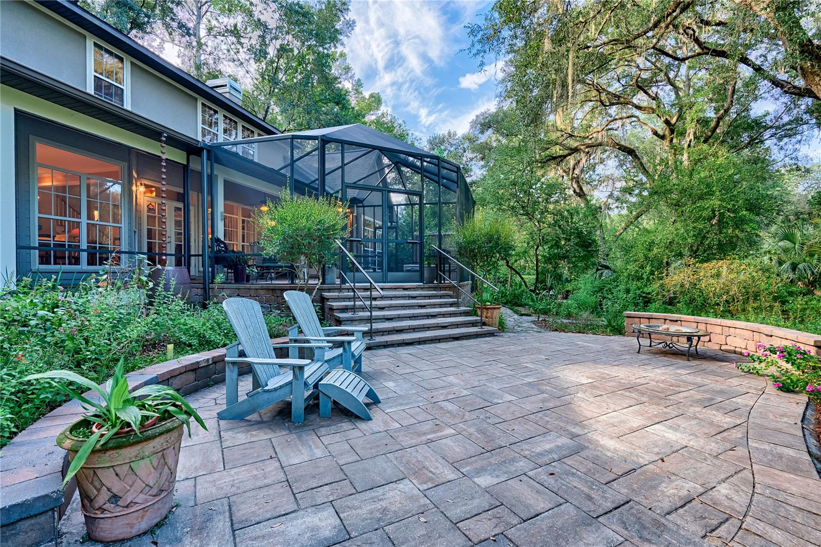 RICHMOND - Residential