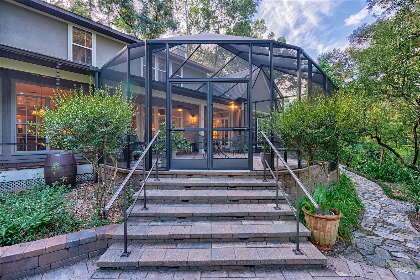 RICHMOND - Residential