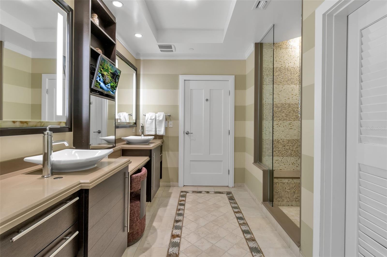 SIESTA KEY BEACH RESIDENCES II - Residential