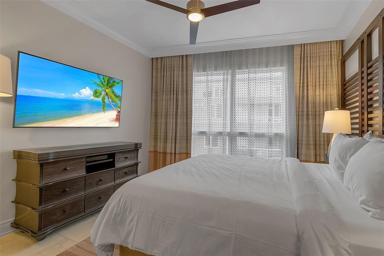 SIESTA KEY BEACH RESIDENCES II - Residential