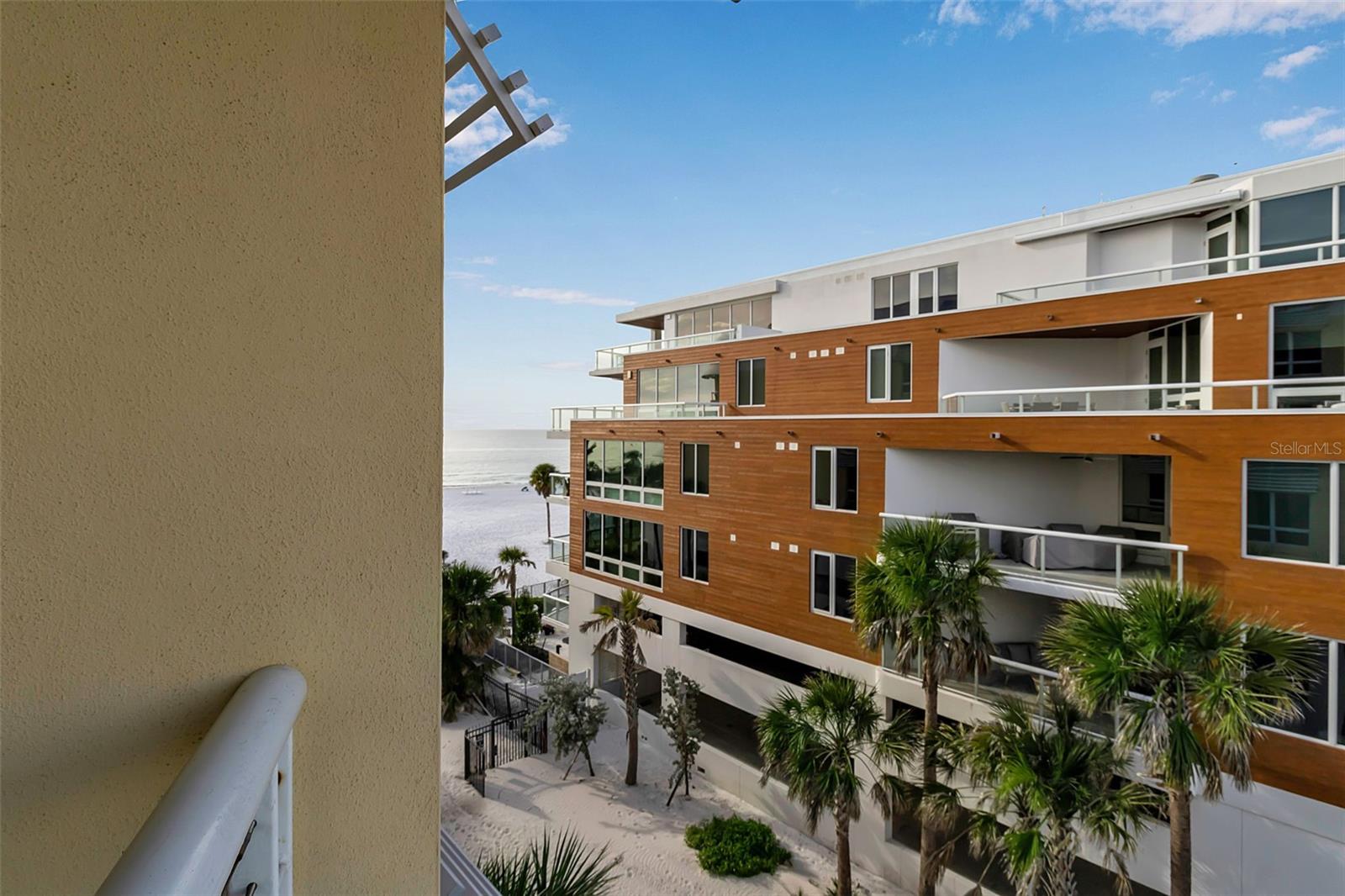 SIESTA KEY BEACH RESIDENCES II - Residential