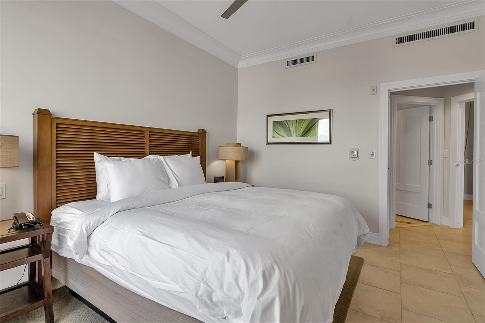 SIESTA KEY BEACH RESIDENCES II - Residential