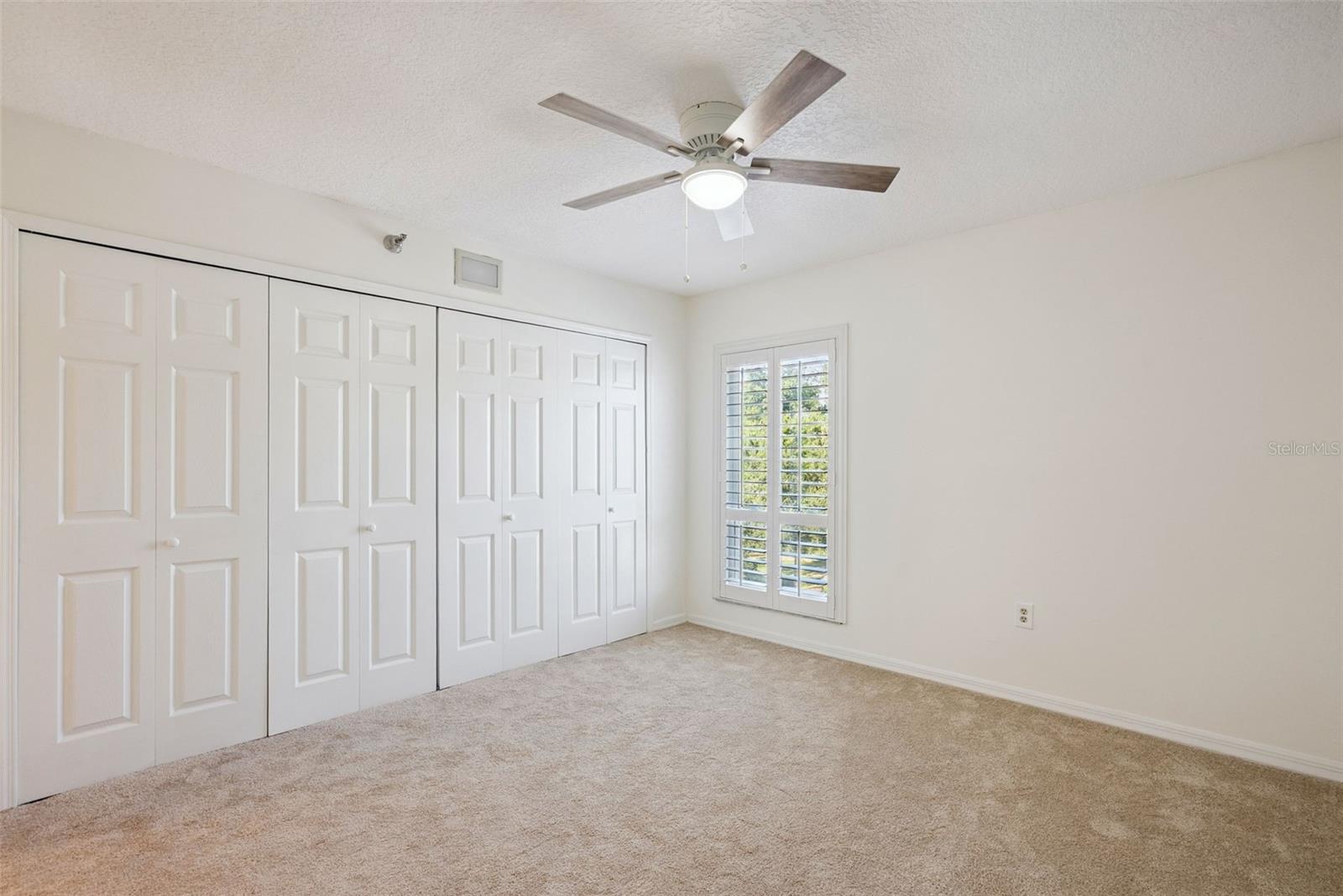 MOORINGS ON LAKE MAITLAND CONDO - Residential Lease