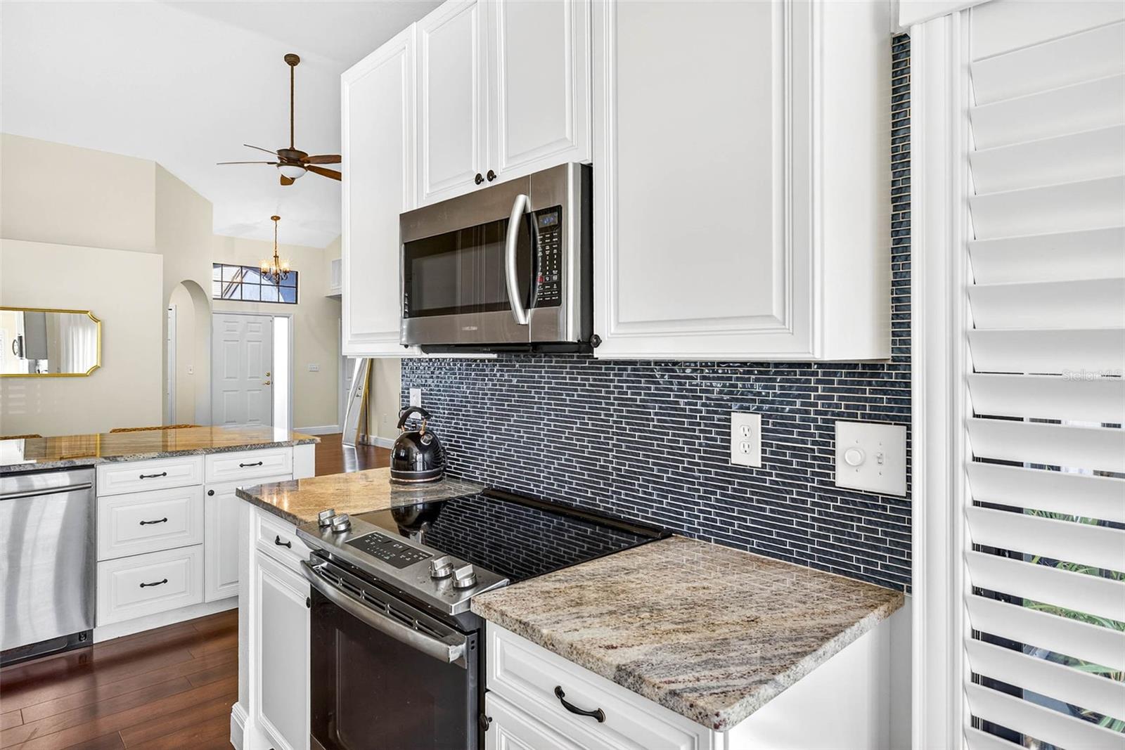 BRENTWOOD PARK - Residential Lease