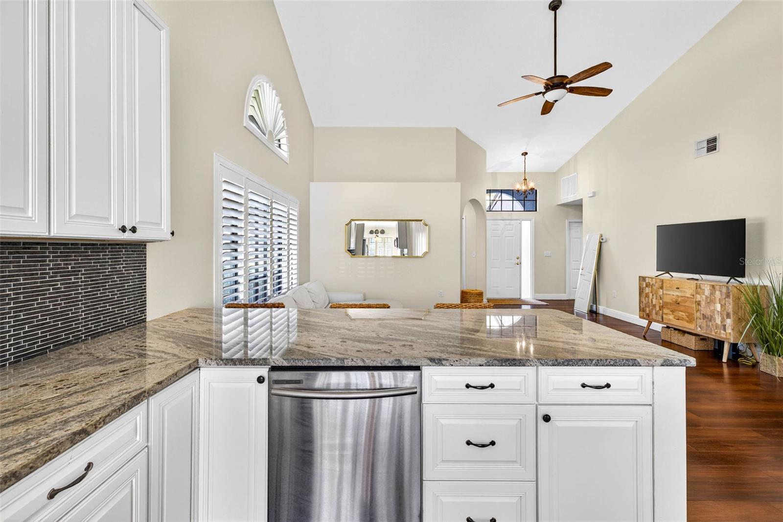 BRENTWOOD PARK - Residential Lease