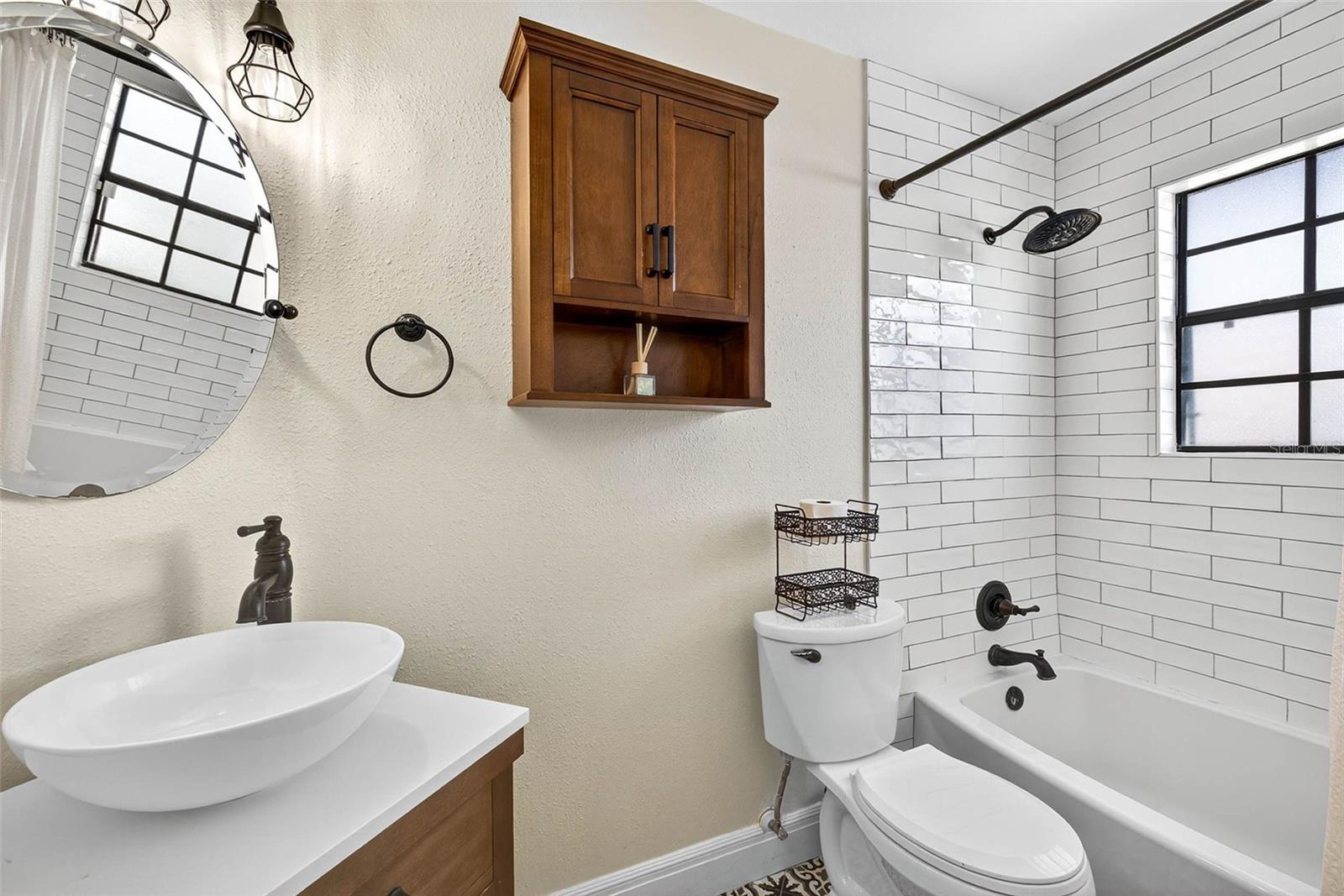 BRENTWOOD PARK - Residential Lease