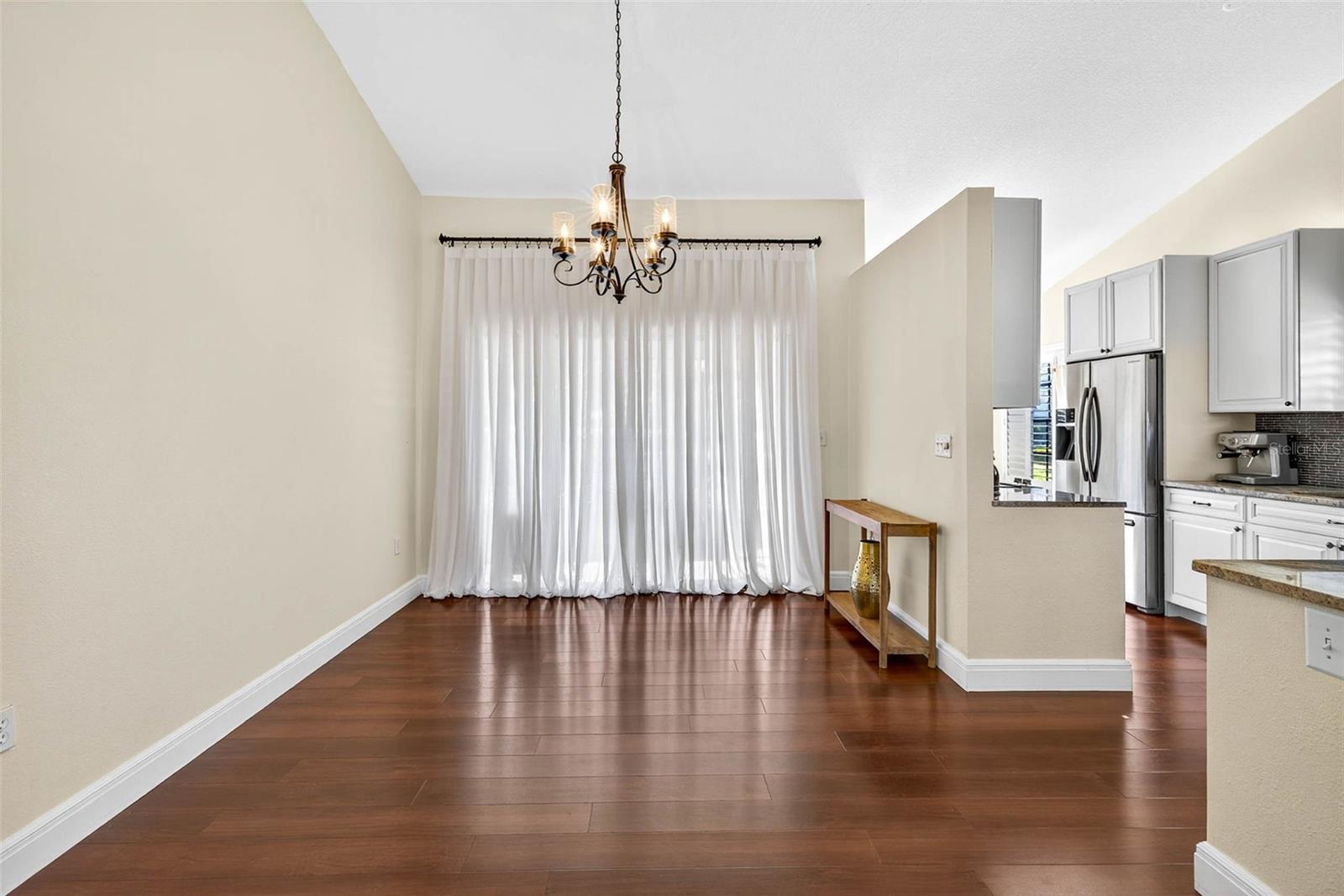 BRENTWOOD PARK - Residential Lease