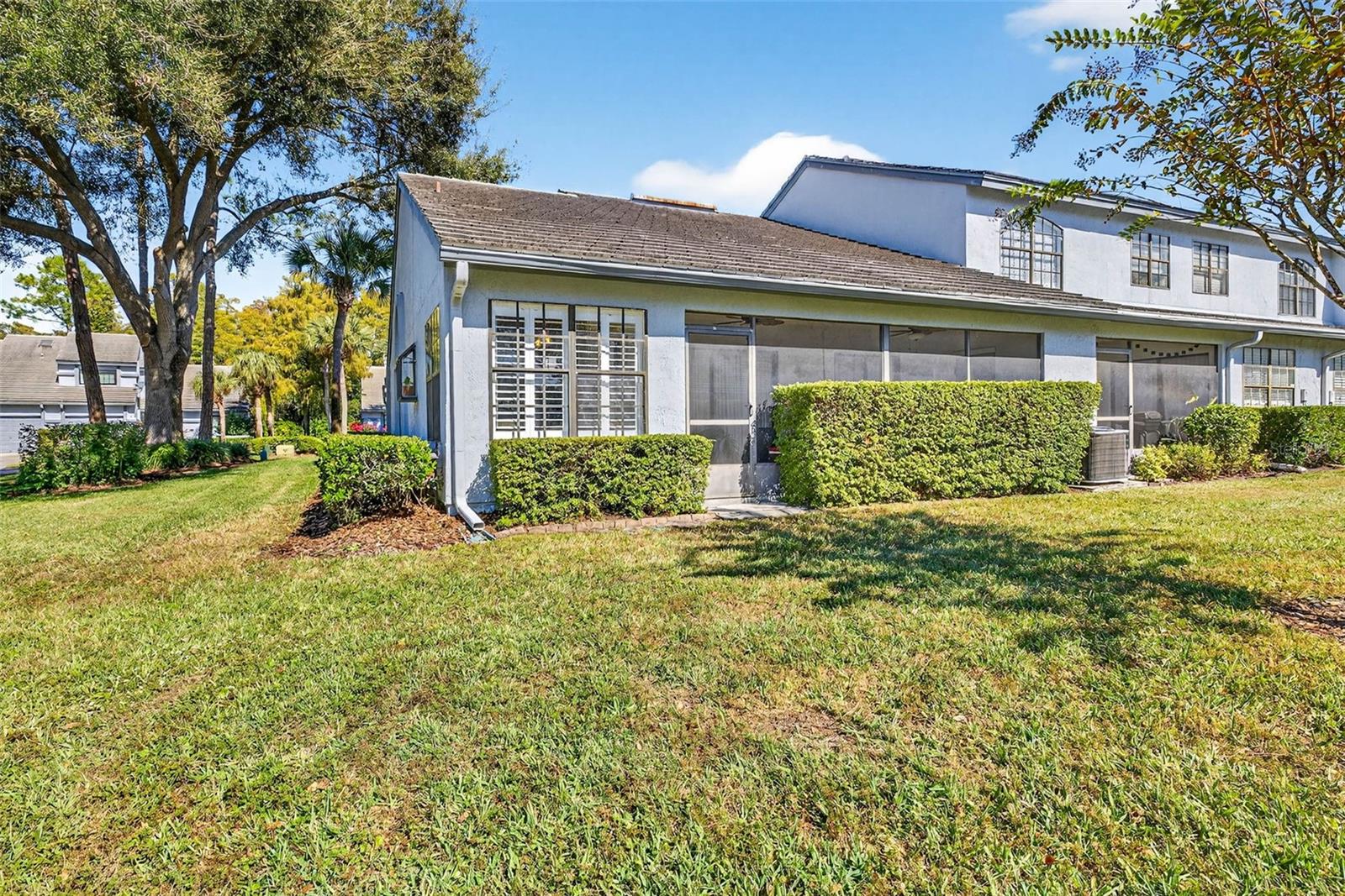 BRENTWOOD PARK - Residential Lease