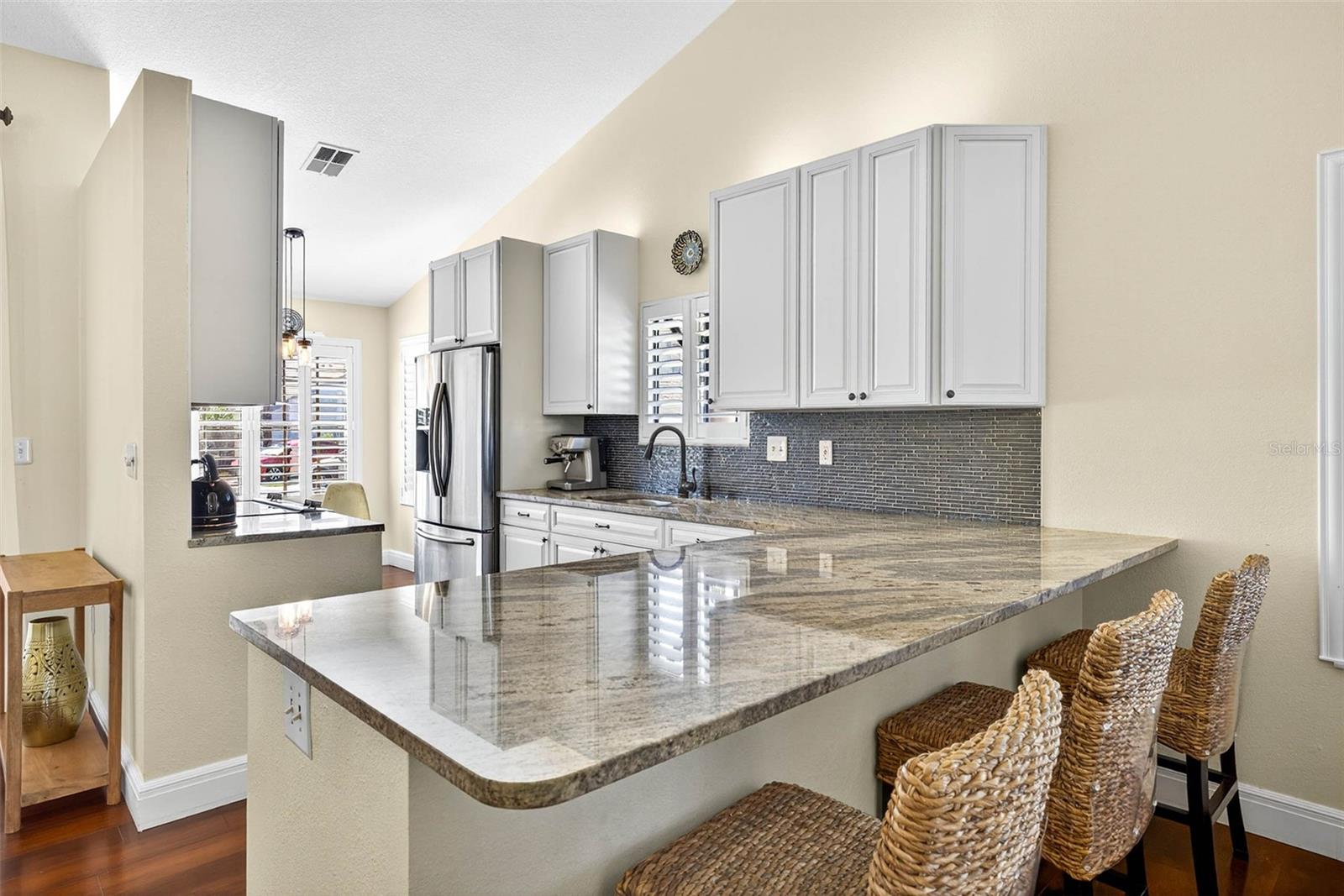 BRENTWOOD PARK - Residential Lease