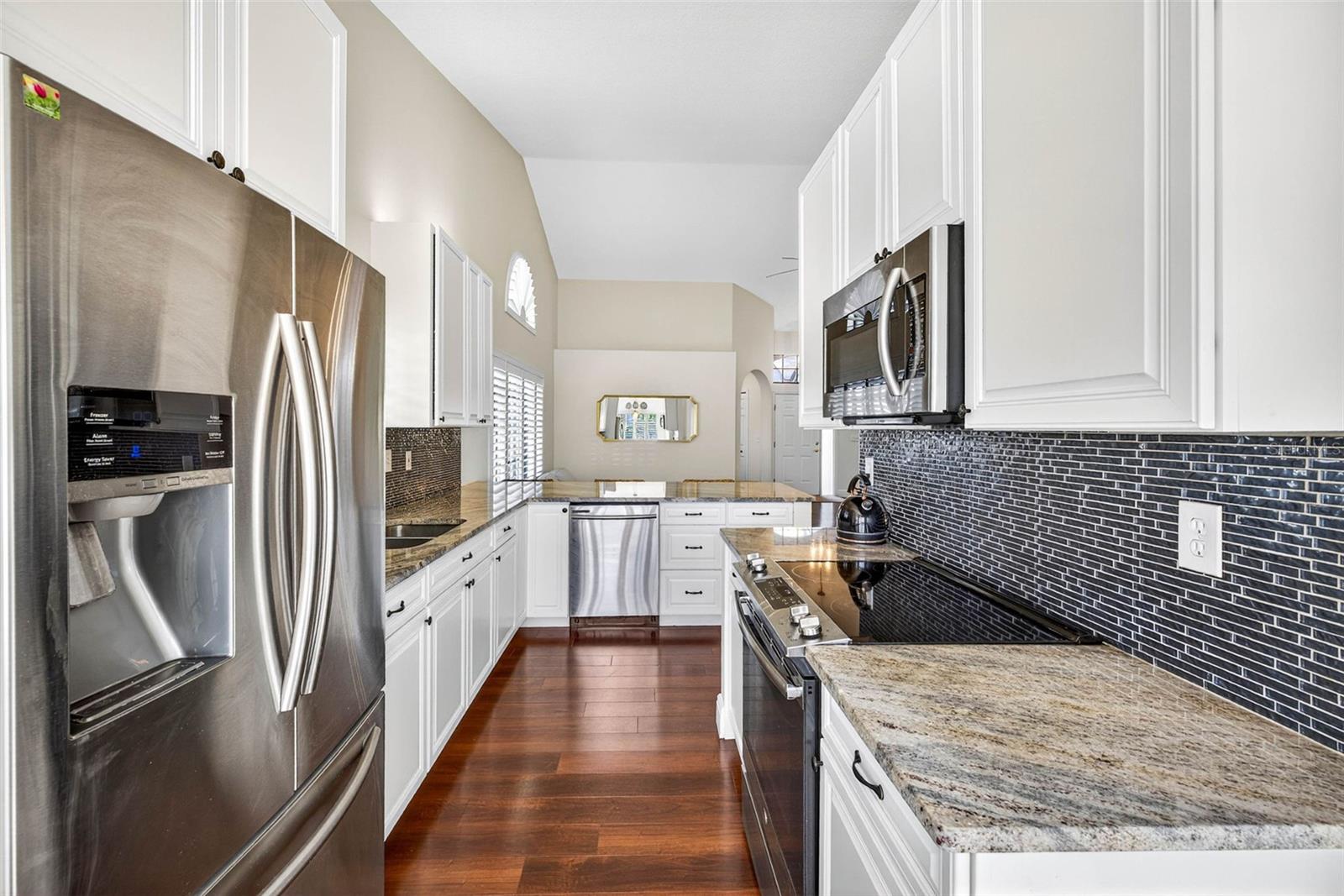 BRENTWOOD PARK - Residential Lease