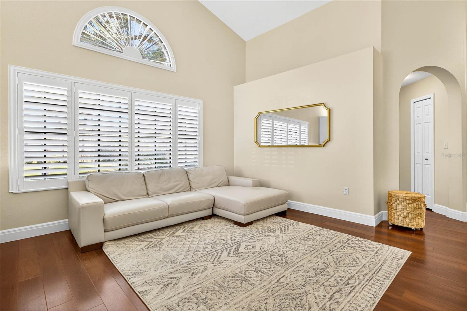 BRENTWOOD PARK - Residential Lease