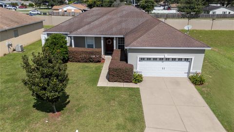 A home in LAKELAND