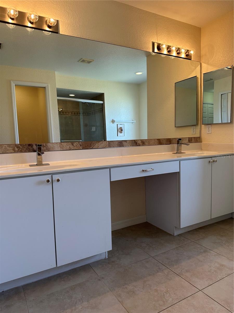 PORT CHARLOTTE SUB 37 - Residential Lease