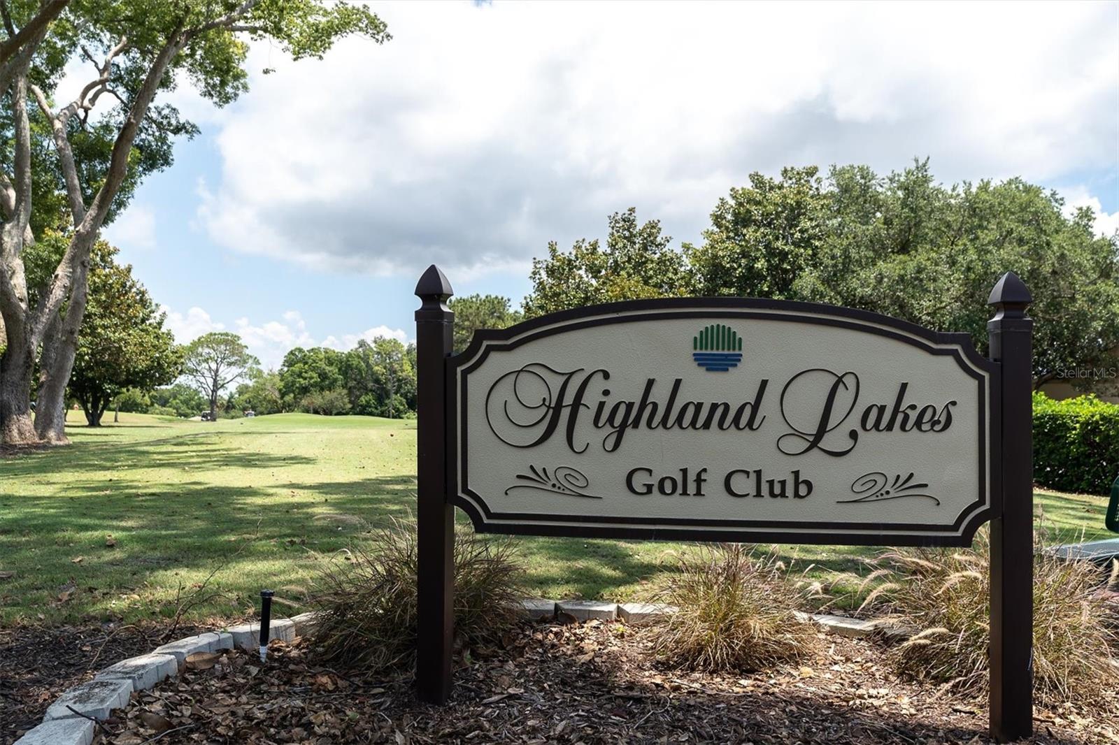HIGHLAND LAKES VILLAS ON THE GREEN - Residential