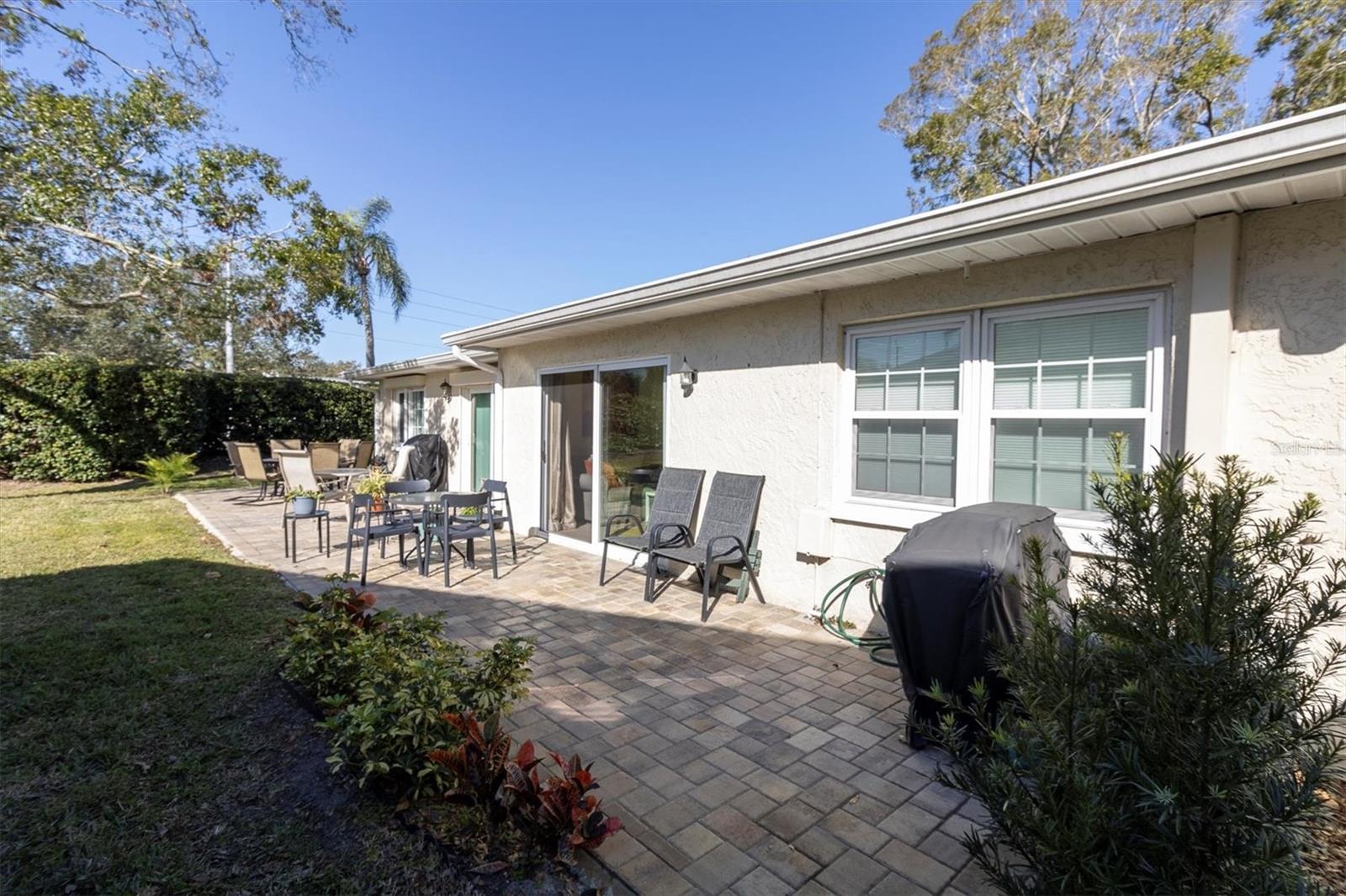HIGHLAND LAKES VILLAS ON THE GREEN - Residential