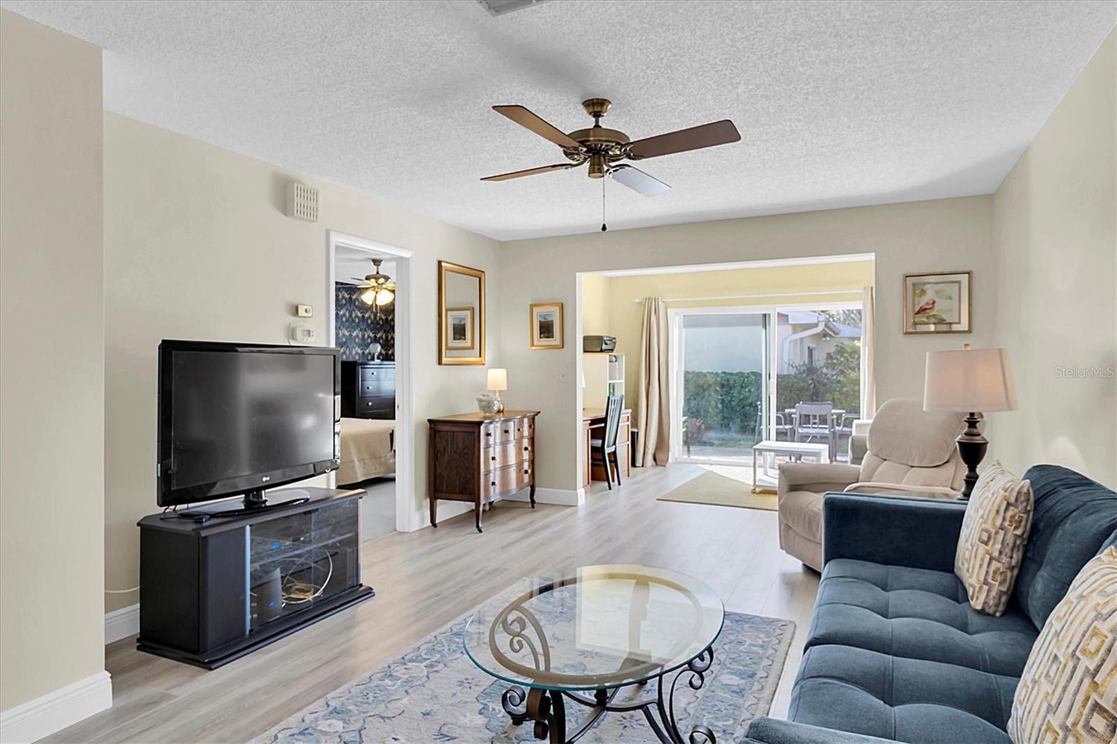 HIGHLAND LAKES VILLAS ON THE GREEN - Residential