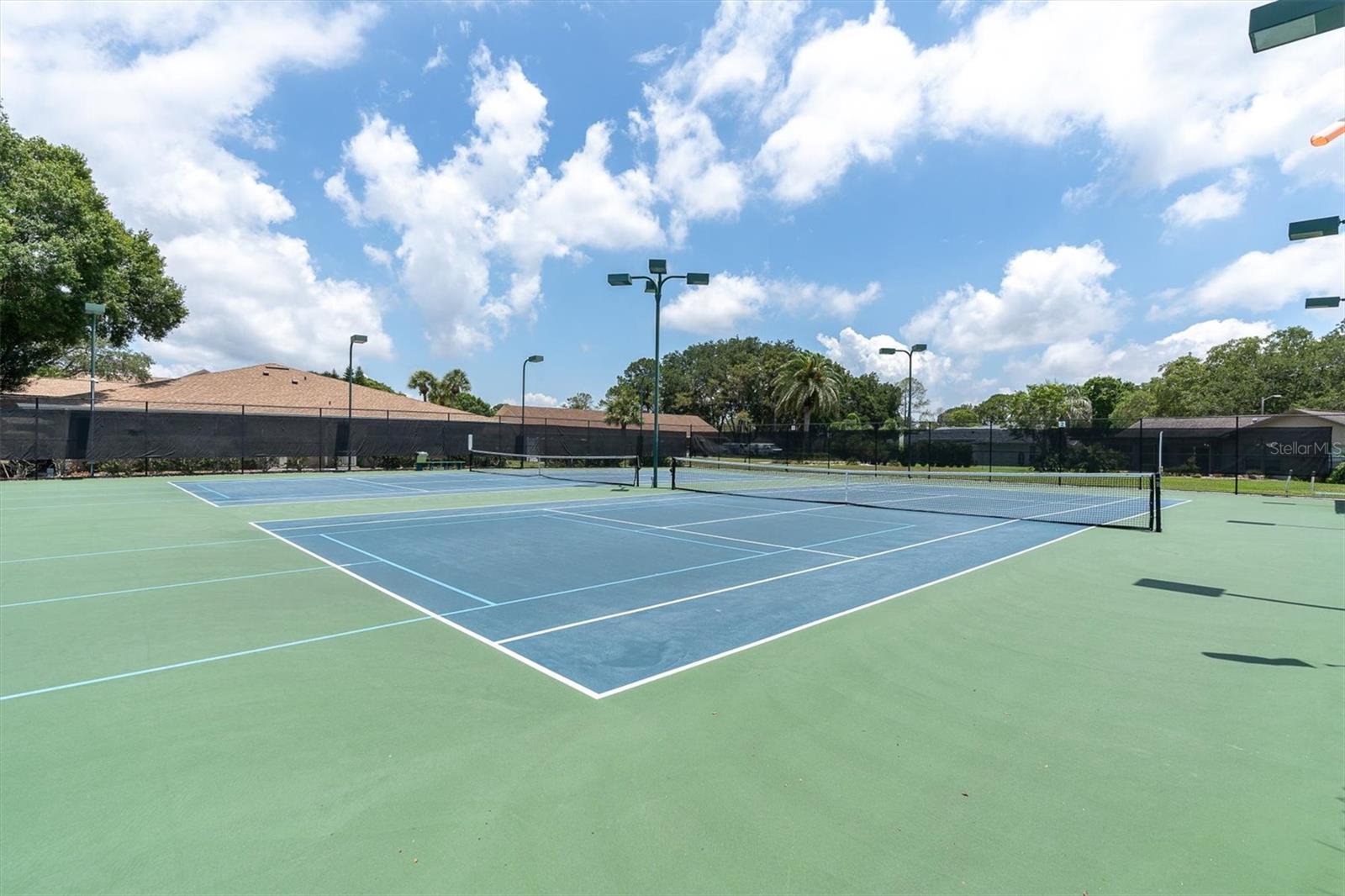 HIGHLAND LAKES VILLAS ON THE GREEN - Residential