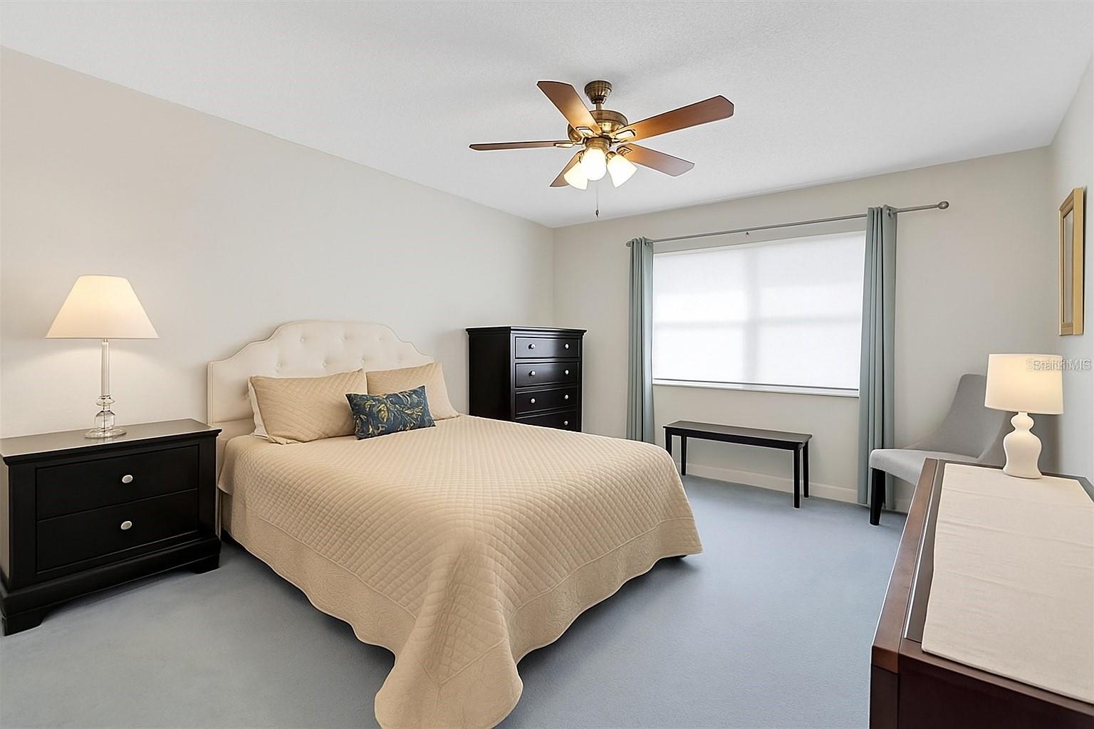 HIGHLAND LAKES VILLAS ON THE GREEN - Residential