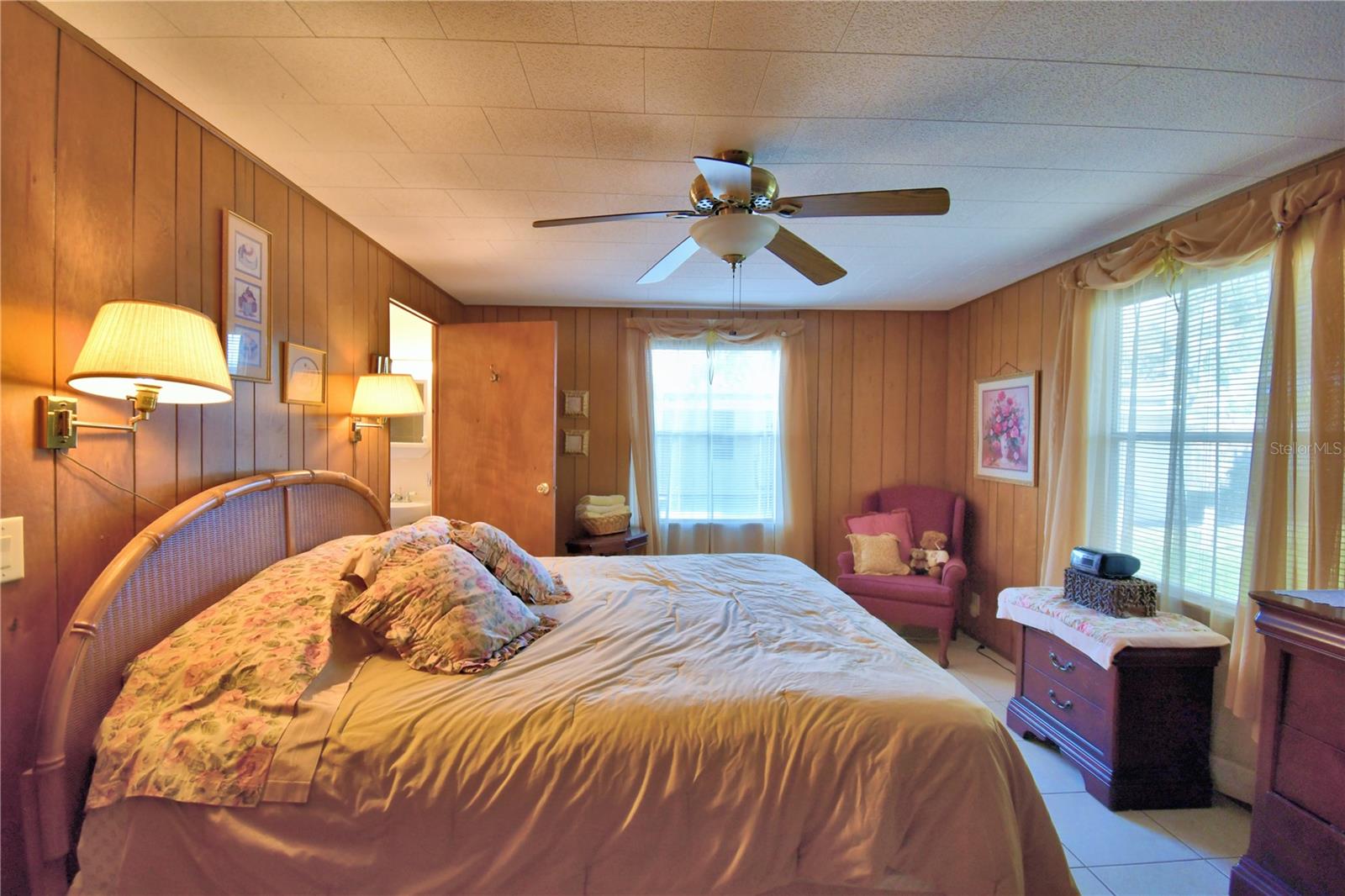 ARIANA SHORES MHP - Residential