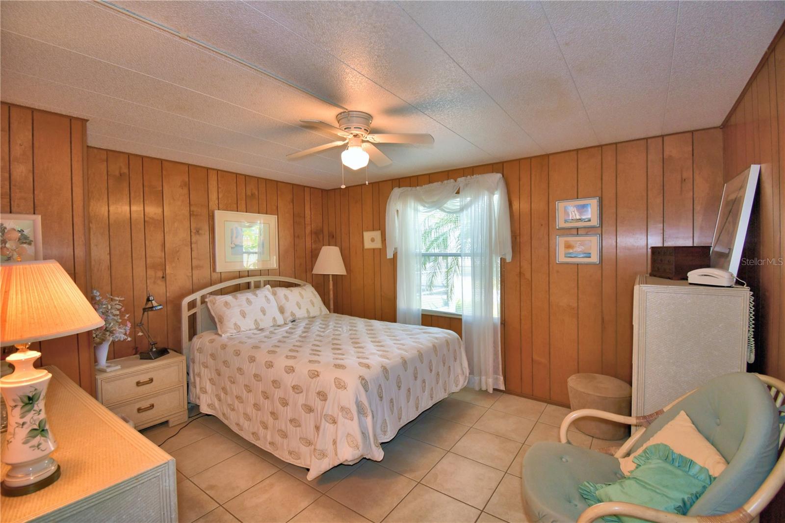 ARIANA SHORES MHP - Residential
