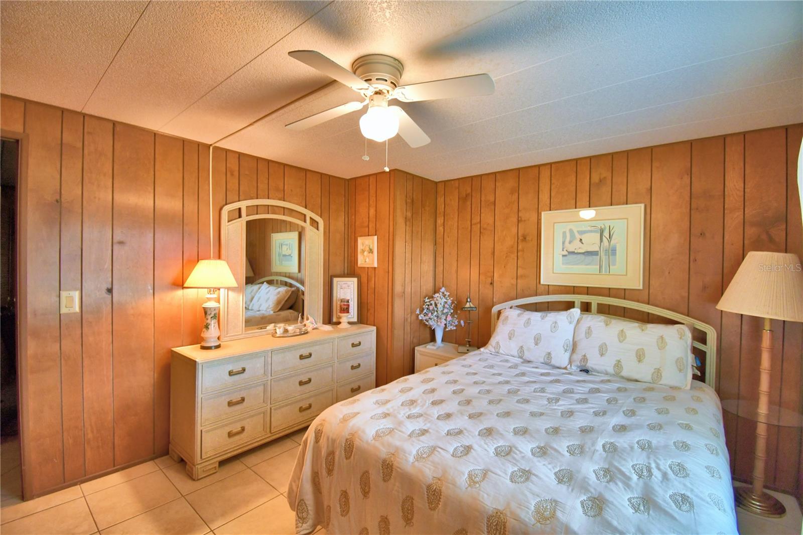 ARIANA SHORES MHP - Residential