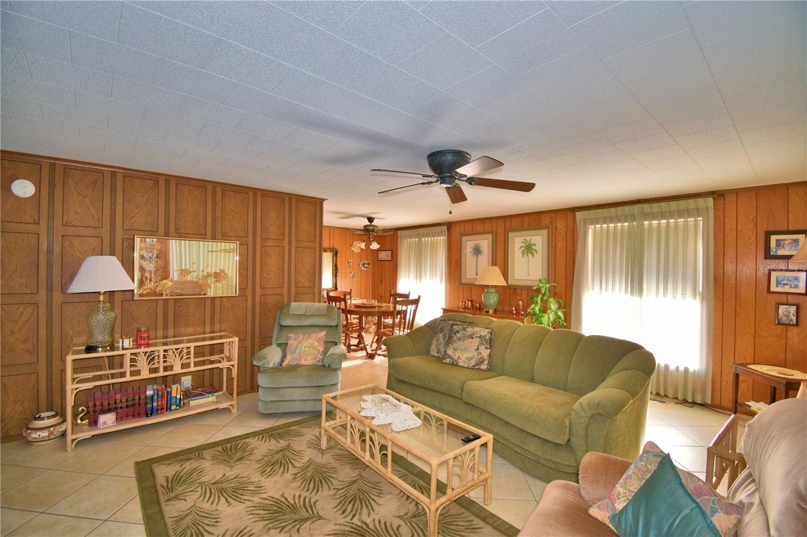 ARIANA SHORES MHP - Residential