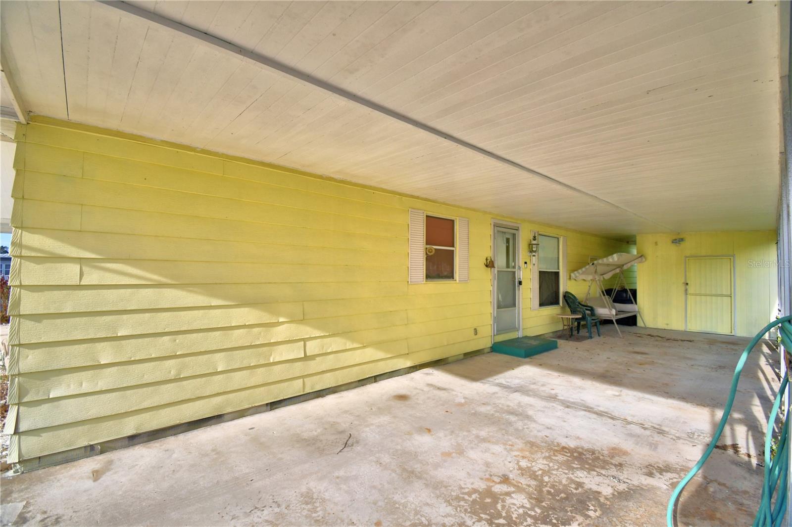 ARIANA SHORES MHP - Residential