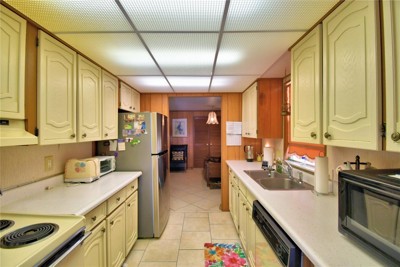 ARIANA SHORES MHP - Residential