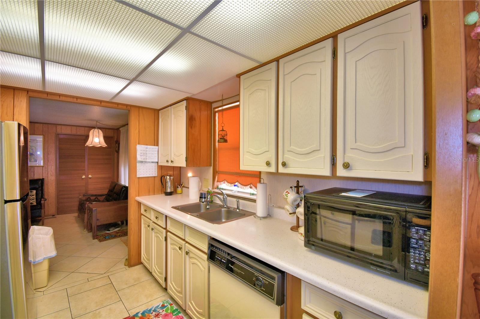 ARIANA SHORES MHP - Residential