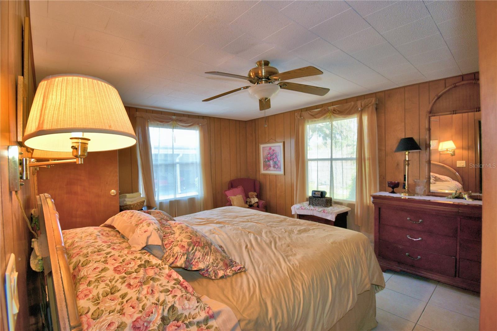 ARIANA SHORES MHP - Residential