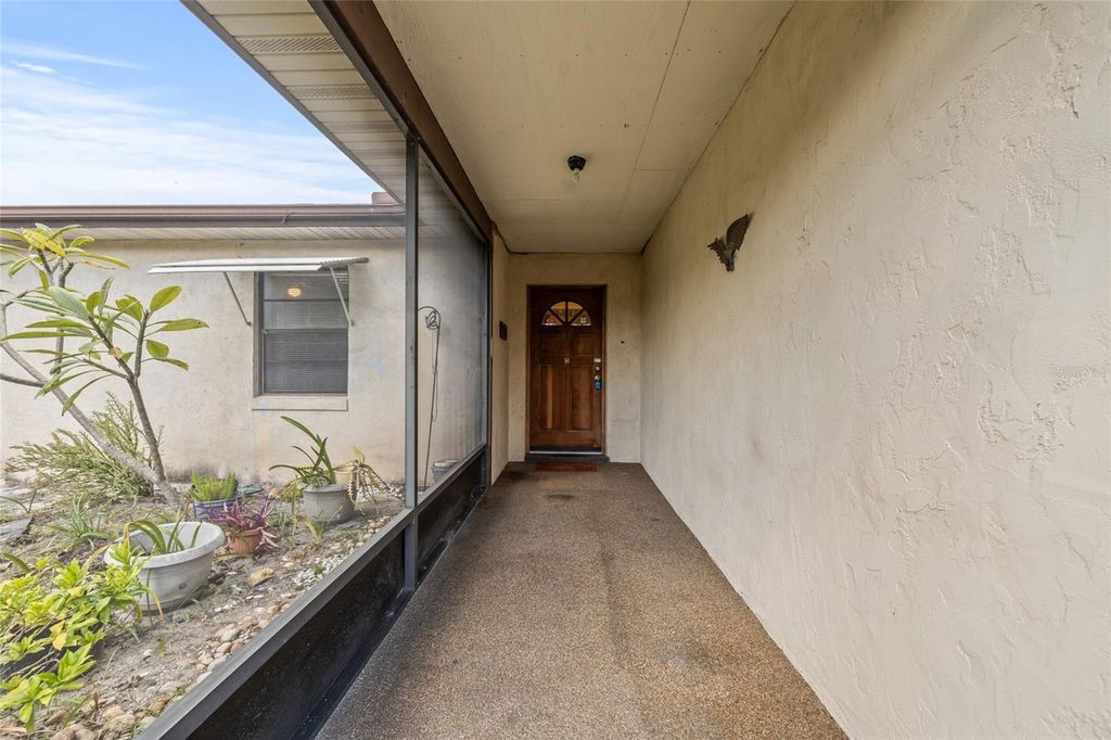 Photo of 2005 Spirit Lake Road, Winter Haven, FL 33880 (MLS # TB8437524)