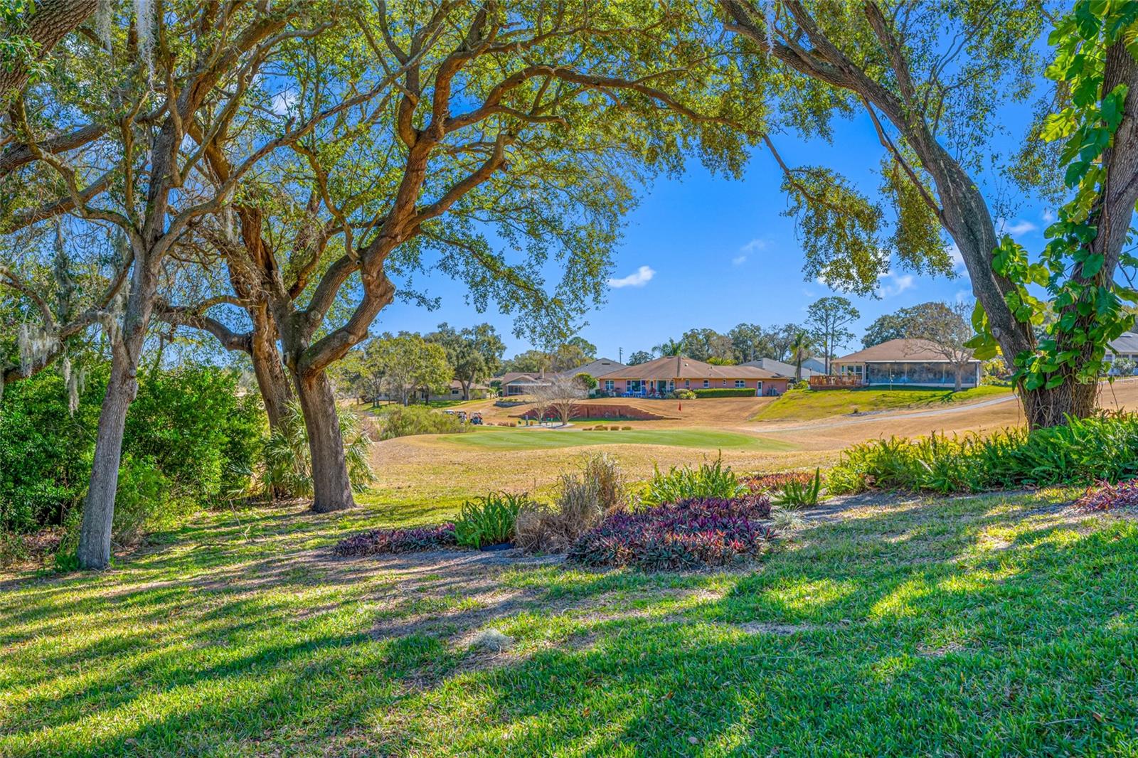 1611 HIGHLAND CLUB LANE